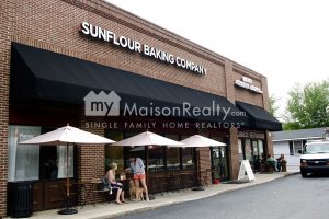Sunflour Bakery at Pecan and 7th St.